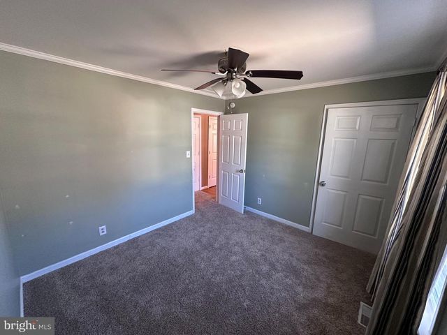 32 VISTA WOODS RD, Stafford, VA 22556