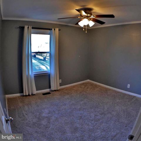 32 VISTA WOODS RD, Stafford, VA 22556