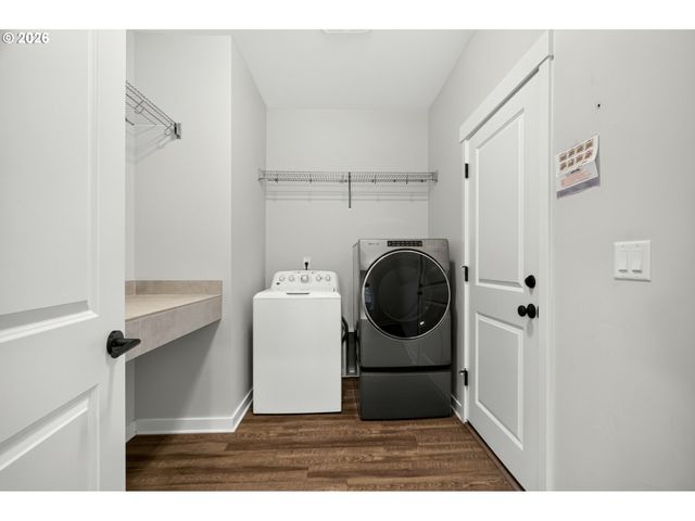 8068 Se DELINE St, Hillsboro, OR 97123