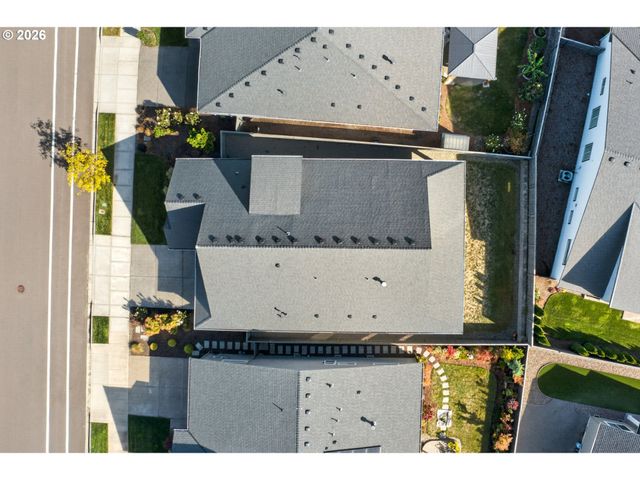 8068 Se DELINE St, Hillsboro, OR 97123