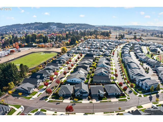 8068 Se DELINE St, Hillsboro, OR 97123