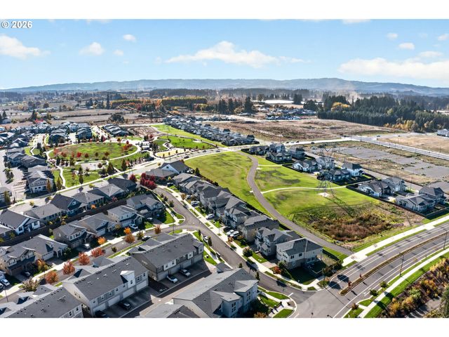 8068 Se DELINE St, Hillsboro, OR 97123