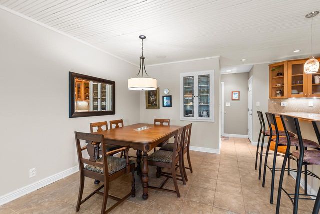 N31W22025 Shady LANE, Pewaukee, WI 53072