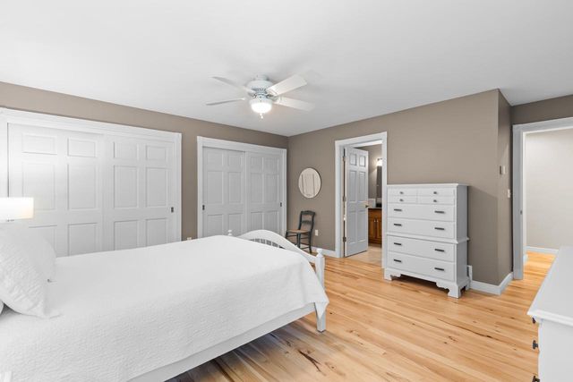 N31W22025 Shady LANE, Pewaukee, WI 53072