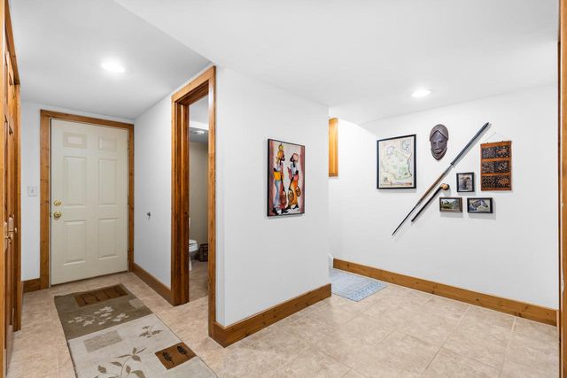 N31W22025 Shady LANE, Pewaukee, WI 53072