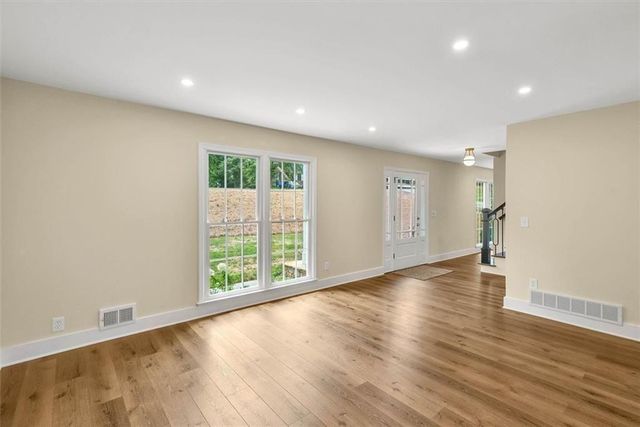 4587 Gilhams Road NE, Roswell, GA 30075