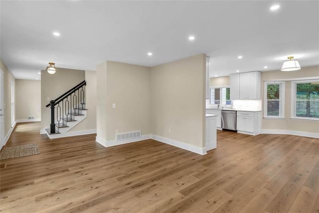 4587 Gilhams Road NE, Roswell, GA 30075