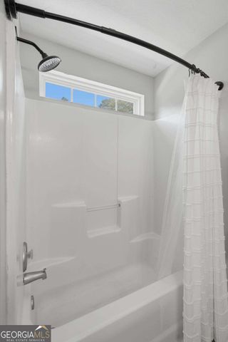 436 W Oaks Trail, Woodstock, GA 30188