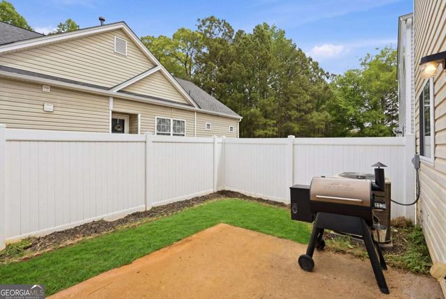 436 W Oaks Trail, Woodstock, GA 30188