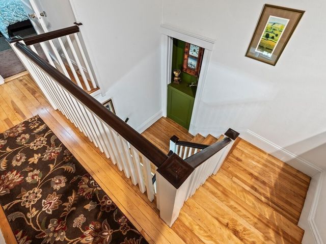 8 Montvale, Worcester, MA 01609