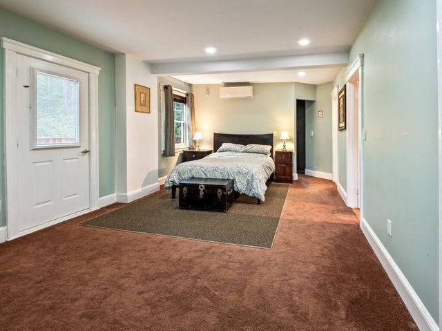 8 Montvale, Worcester, MA 01609