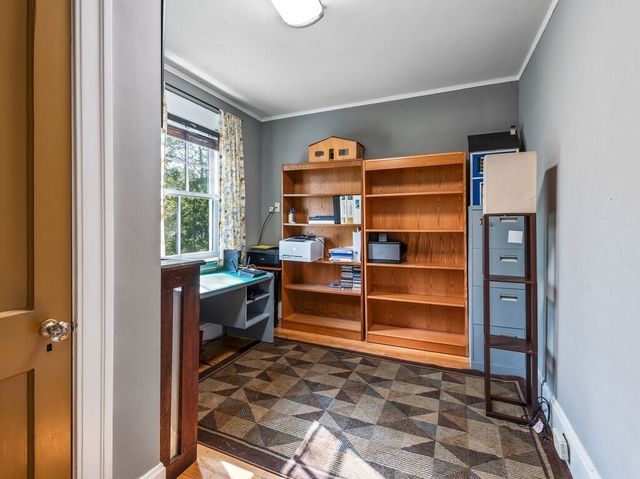 8 Montvale, Worcester, MA 01609