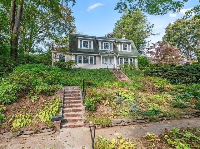 8 Montvale, Worcester, MA 01609