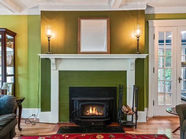 8 Montvale, Worcester, MA 01609