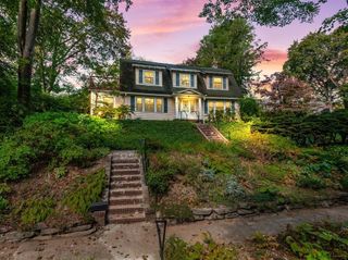 8 Montvale, Worcester, MA 01609
