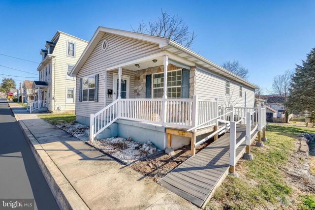 213 MARKET ST, Highspire, PA 17034