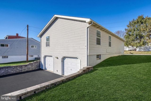 213 MARKET ST, Highspire, PA 17034