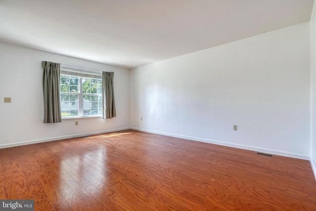 213 MARKET ST, Highspire, PA 17034