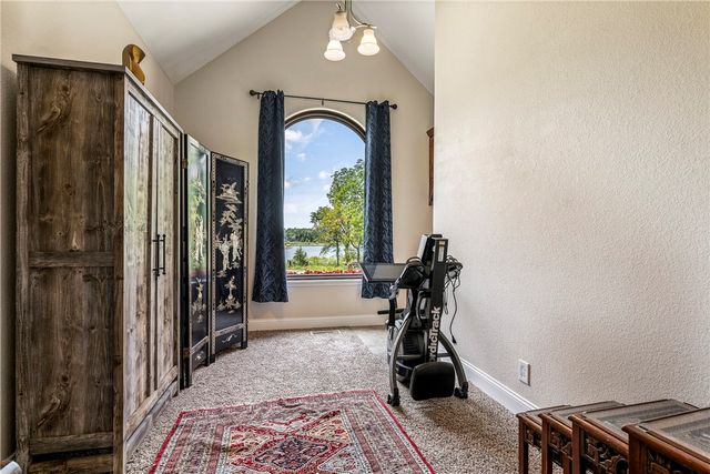 9696 Fuller Road, Rogers, AR 72756