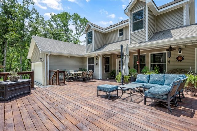 9696 Fuller Road, Rogers, AR 72756