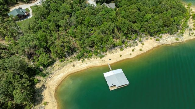 9696 Fuller Road, Rogers, AR 72756