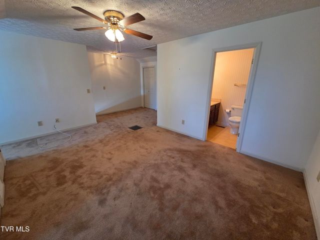 400 Sunset Drive Apt G33, Johnson City, TN 37604