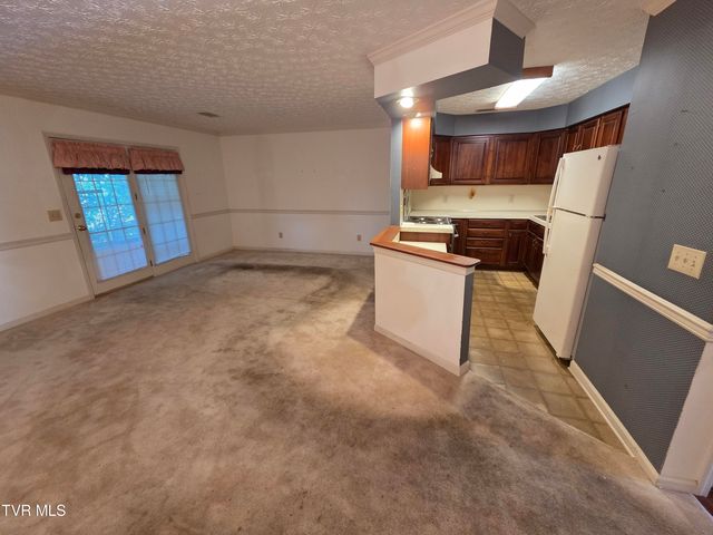 400 Sunset Drive Apt G33, Johnson City, TN 37604