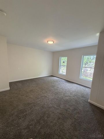 2001 Woodlawn Avenue, Middletown, OH 45044