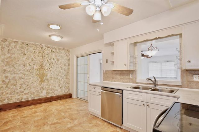 7321 LAKE MARSHA DRIVE, Orlando, FL 32819