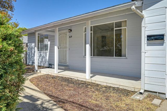 3639 Whitney Ave, Sacramento, CA 95821