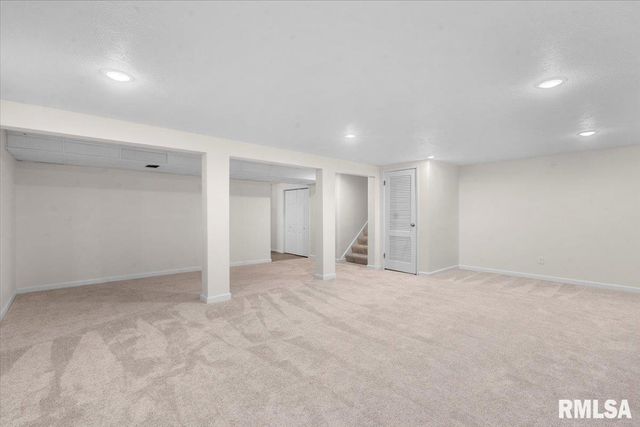 66 W Hazel Dell Lane, Springfield, IL 62703