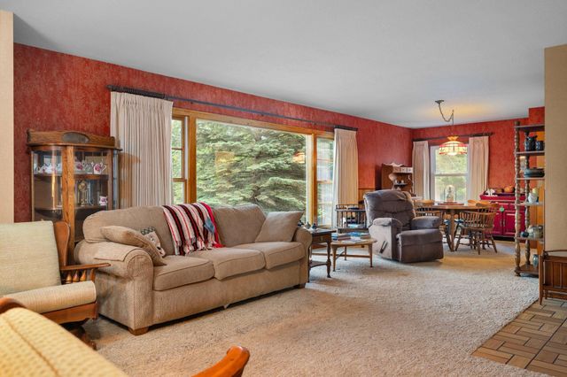 7548 S Dune Highway, Empire, MI 49630