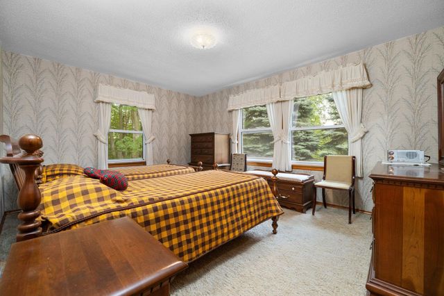 7548 S Dune Highway, Empire, MI 49630