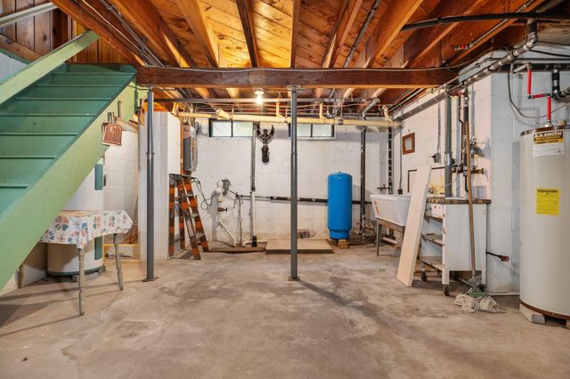 7548 S Dune Highway, Empire, MI 49630