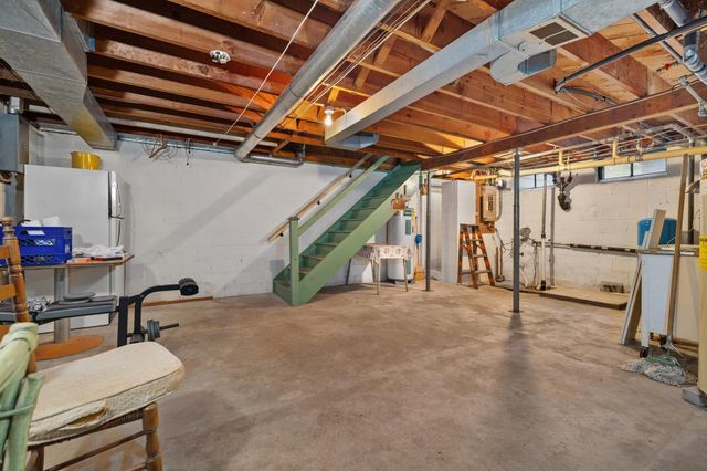 7548 S Dune Highway, Empire, MI 49630