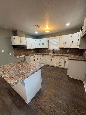 1301 Magnolia Point, Huffman, TX 77336