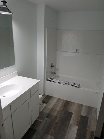 922 County Road T, Hammond, WI 54015