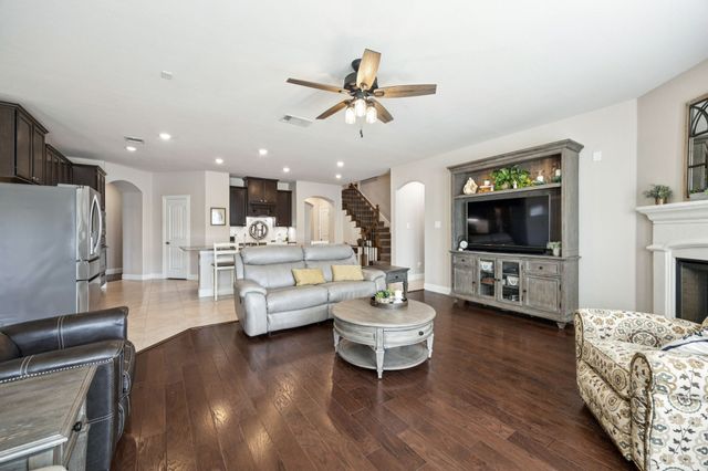 520 Winnetka Drive, Oak Point, TX 75068