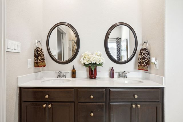 520 Winnetka Drive, Oak Point, TX 75068