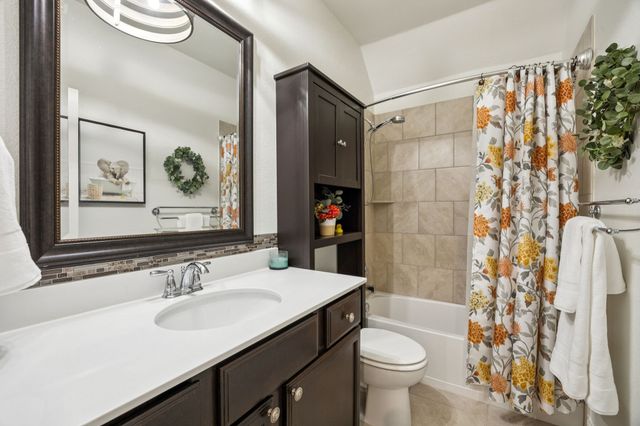 520 Winnetka Drive, Oak Point, TX 75068