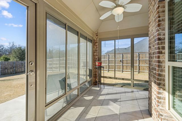 520 Winnetka Drive, Oak Point, TX 75068