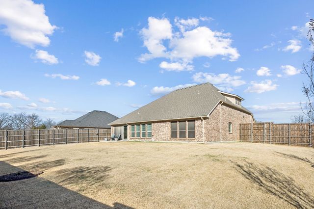520 Winnetka Drive, Oak Point, TX 75068