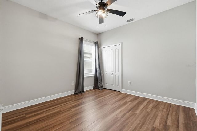 31068 JAZZ LEAF PLACE, San Antonio, FL 33576