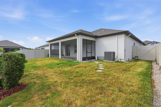 31068 JAZZ LEAF PLACE, San Antonio, FL 33576