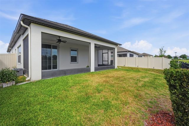 31068 JAZZ LEAF PLACE, San Antonio, FL 33576