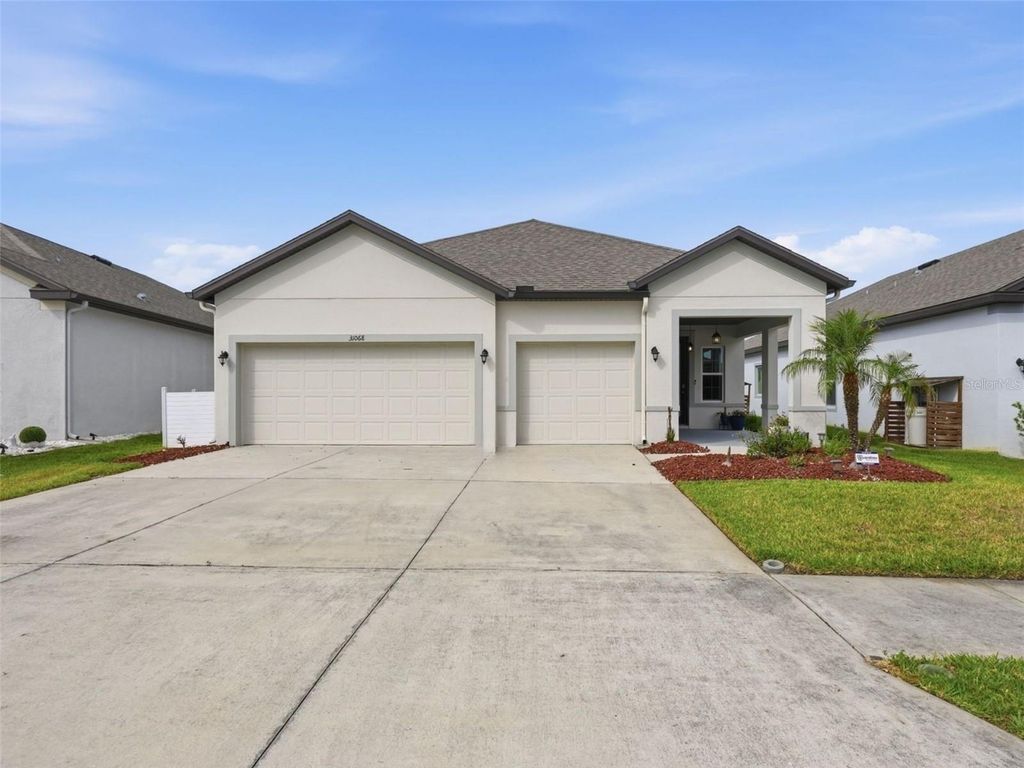 31068 JAZZ LEAF PLACE, San Antonio, FL 33576