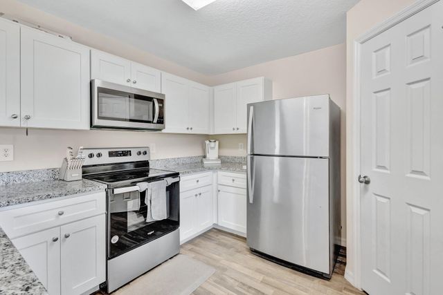 7106 Lakeland Boulevard, Fort Pierce, FL 34951