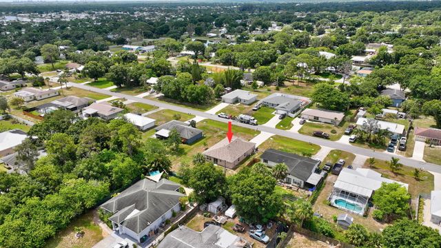 7106 Lakeland Boulevard, Fort Pierce, FL 34951