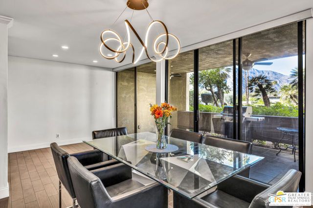 1660 S La Reina Way 1A, Palm Springs, CA 92264