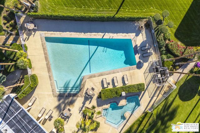 1660 S La Reina Way 1A, Palm Springs, CA 92264